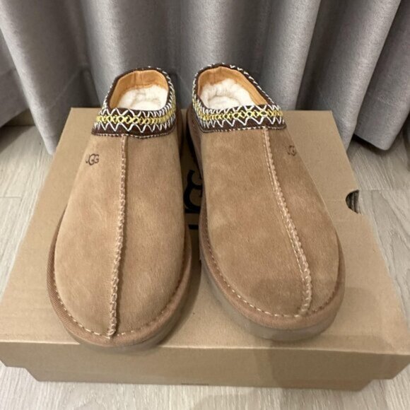 UGG Tasman Slippers Size Women's - Picture 6 of 7